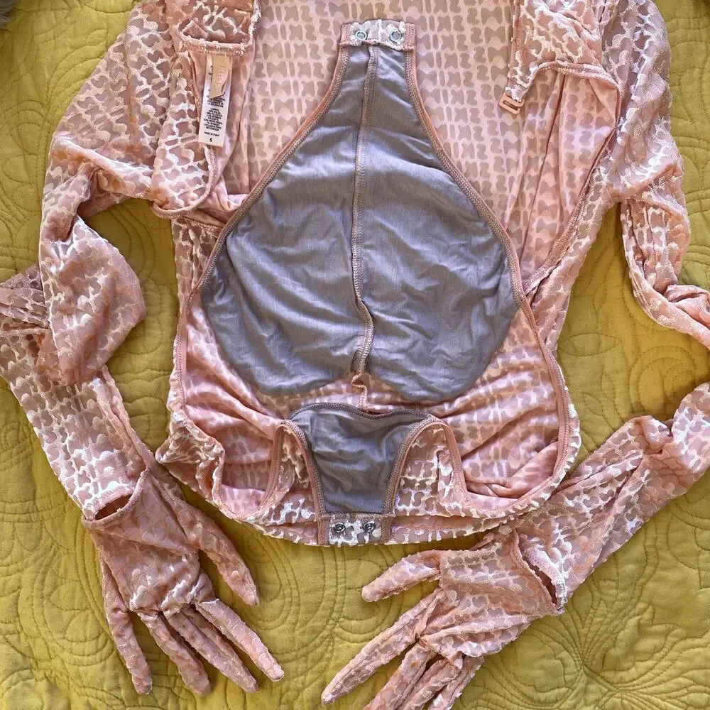 Skims Velvet Glove Bodysuit in Peach Orange Pink Open Back Gloved Cheeky Catsuit - Picture 5 of 8